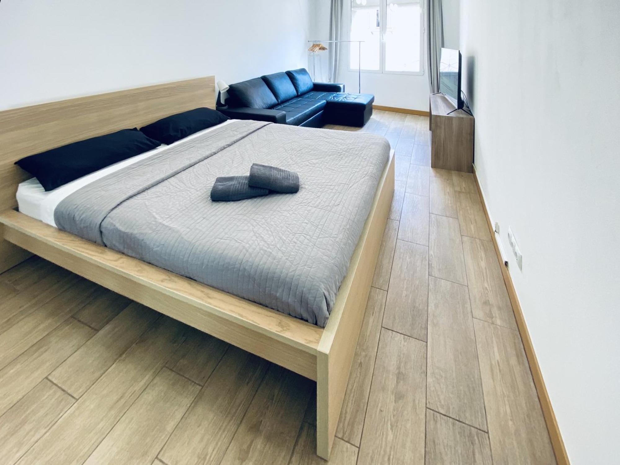Apl Sants Lofts Bcn Fira Camp Nou Lägenhet Barcelona Exteriör bild